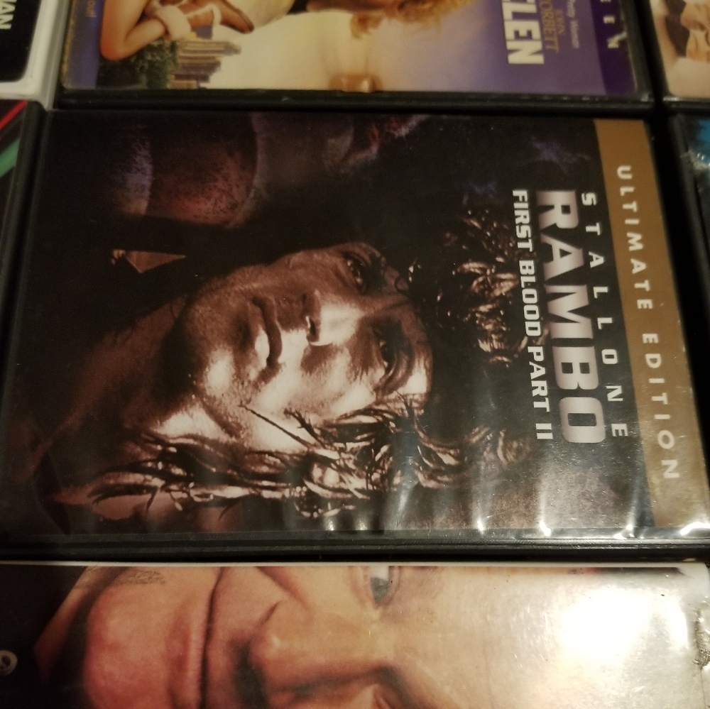 DVD LOT - Picture 3 of 11
